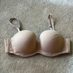 Victoria's Secret nude strapless Bra with Underwire Support
